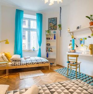 Blue Peace-Apartment With Free Parking In Center For 1-6 People Krasków Exterior photo