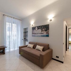 Altido Modern Flat For 6 In The Heart Of Genova Foce Διαμέρισμα Exterior photo