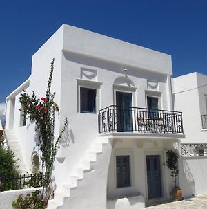 Magnificent Traditional House In The Centre Of Naxos Khalkíon Exterior photo