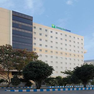 Holiday Inn Express Hyderabad Hitec City, An Ihg Hotel Exterior photo