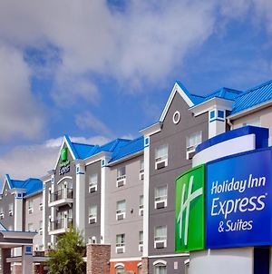 Holiday Inn Express Calgary South, An Ihg Hotel Κάλγκαρι Exterior photo