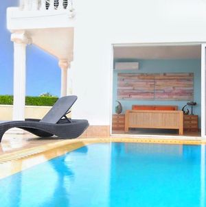 Beach Villa Sea View, Xxl Pool, 4 Bedroom Αγία Νάπα Exterior photo