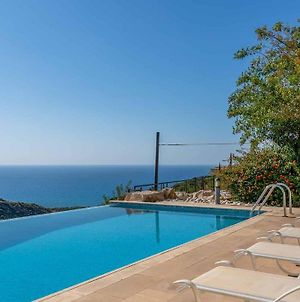 3 Bedroom Villa Arethusa With Private Infinity Pool, Aphrodite Hills Resort Κούκλια Exterior photo