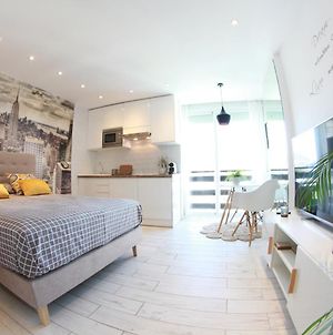 Benalmadena - New Nordic Style & Sunny Studio Διαμέρισμα Exterior photo