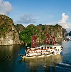 Heritage Line Ylang Cruise - Halong Bay & Lan Ha Bay Χα Λονγκ Exterior photo