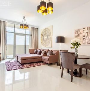 Staycae Holiday Homes - Ghalia Ντουμπάι Exterior photo