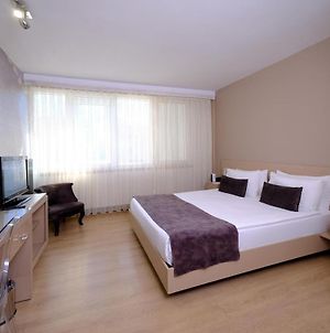 Cheya Besiktas Hotel & Suites- Special Category Κωνσταντινούπολη Exterior photo