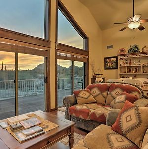 Modern Desert Condo With Deck And View, Near Hikes Maricopa Exterior photo