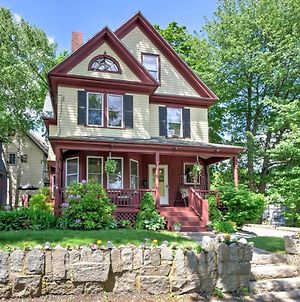 Central Bar Harbor Home, Walk To The Shore And Town! Exterior photo