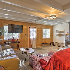 Idyllic Cabin With Hot Tub And Patio Near Squaw Valley Βίλα Tahoe City Exterior photo