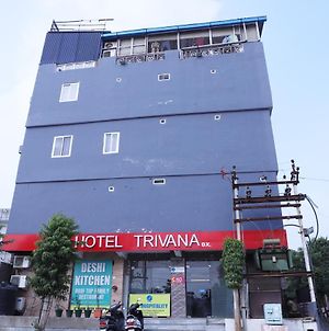 Hotel Trivana Τζαϊπούρ Exterior photo
