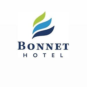 Bonnet Hotel Σουραμπάγια Exterior photo