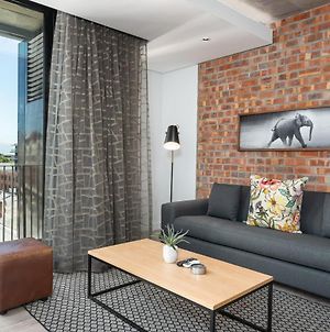 Sleek And Stylish Apartment In De Waterkant Κέιπ Τάουν Exterior photo