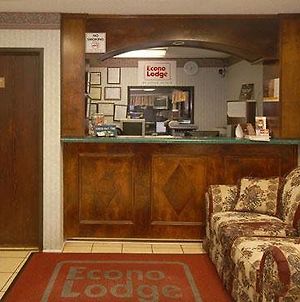 Econo Lodge Martinez - Geschlossen Augusta Interior photo