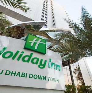 Holiday Inn Abu Dhabi Downtown, An Ihg Hotel Exterior photo