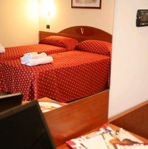 Hotel Della Volta Μπρέσια Room photo