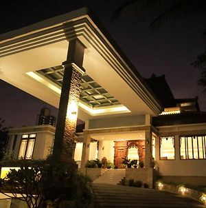 Ndalem Nuriyyat Villa, Spa & Skin Care Γιογκιακάρτα Exterior photo