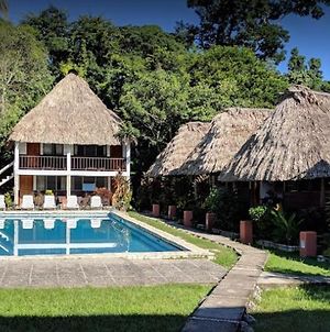 Hotel Tikal Inn Exterior photo