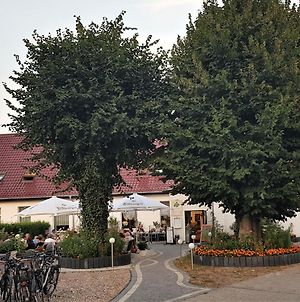 Lindenhof Liepgarten - Pension & Gaststatte Ueckermünde Exterior photo