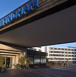 Wyndham Stuttgart Airport Messe Ξενοδοχείο Exterior photo
