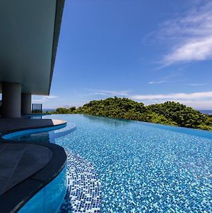 Glamday Style Hotel And Resort Okinawa Yomitan Exterior photo