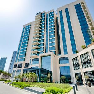 Vida Emirates Hills Residences Ντουμπάι Exterior photo