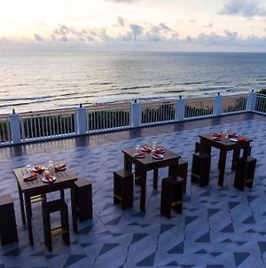 Ruvisha Beach Hotel Νεγκόμπο Exterior photo