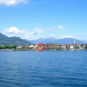 Enticing Apartment In Stresa With Balcony Lake Views Exterior photo
