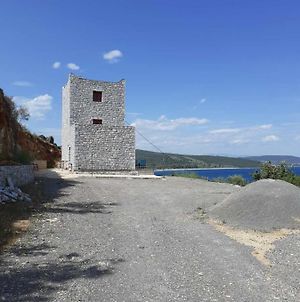 porto ageranos τριόροφος μανιάτικος πύργος με βραχυχρόνια μίσθωσης Καψοκολης Προκοπιος Βίλα Exterior photo
