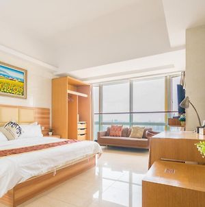 Sunny Apartment Of Grand Continental Γκουανγκζού Exterior photo