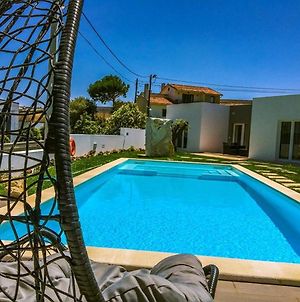 3 Bedrooms House With Shared Pool Enclosed Garden And Wifi At Atalaia 3 Km Away From The Beach Lourinha  Exterior photo