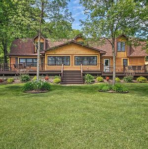 Large Home On Lake Edward With Deck And Fire Pit! Nisswa Exterior photo