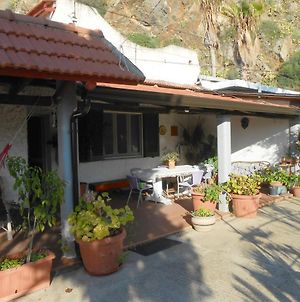 2 Bedrooms House At Palmi 100 M Away From The Beach With Sea View Furnished Terrace And Wifi Exterior photo