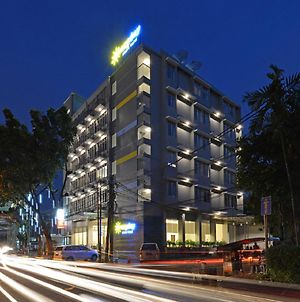 Everyday Smart Hotel Mayestik Τζακάρτα Exterior photo